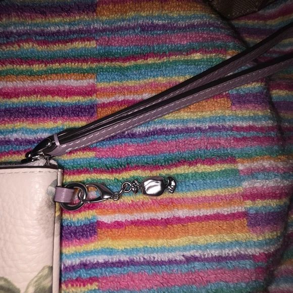 Coach Cream Leather Wristlet with Pastel Candy Motif - Picture 5 of 6